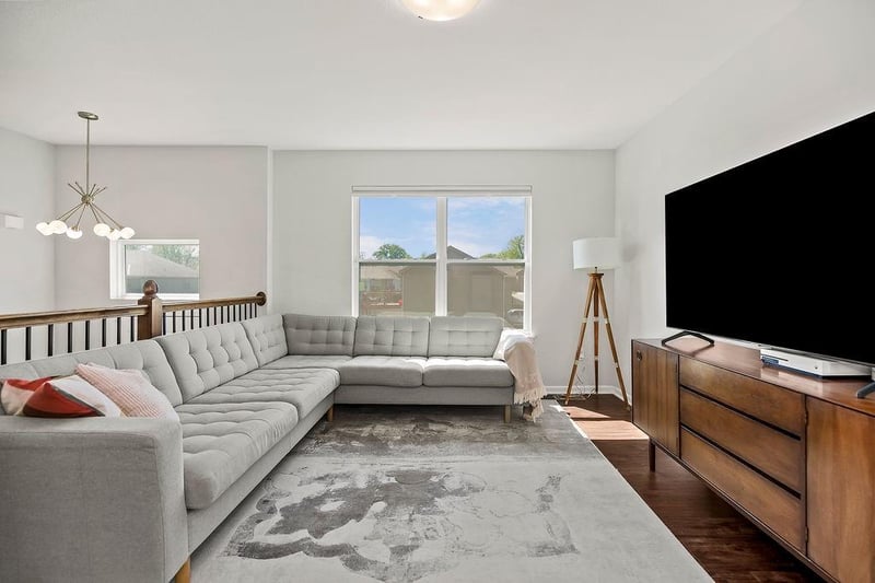 5025 Belmont Ave, Kansas City, MO 64119