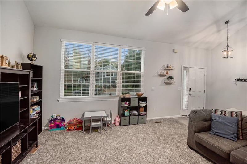 13641 129th St, Olathe, KS 66062