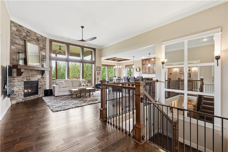 2927 W 155th Ter, Overland Park, KS 66224