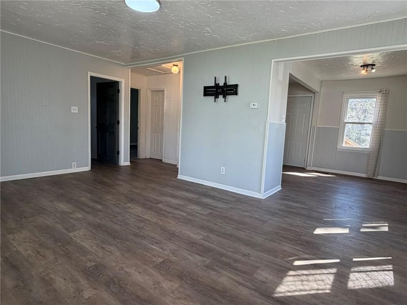 4929 Freeman Ave, Kansas City, KS 66102