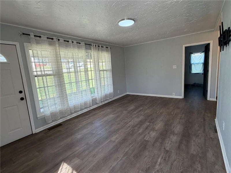 4929 Freeman Ave, Kansas City, KS 66102