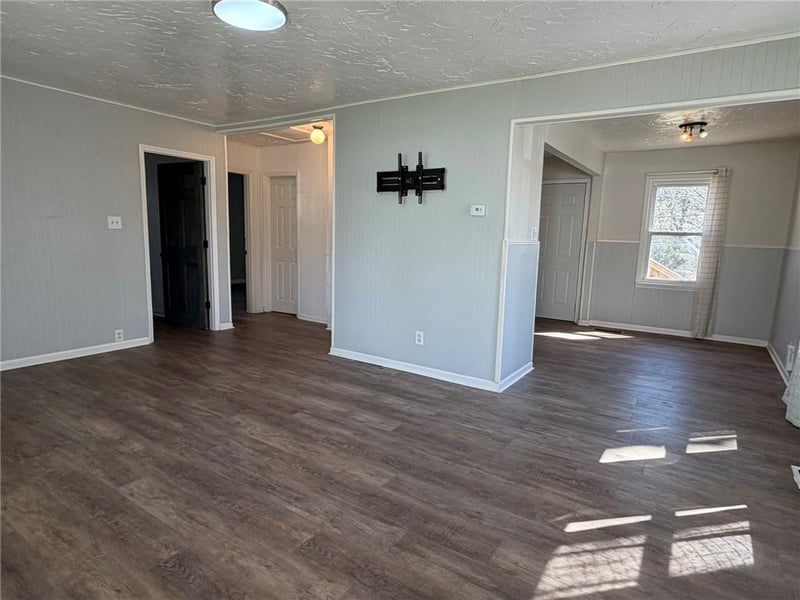 4929 Freeman Ave, Kansas City, KS 66102