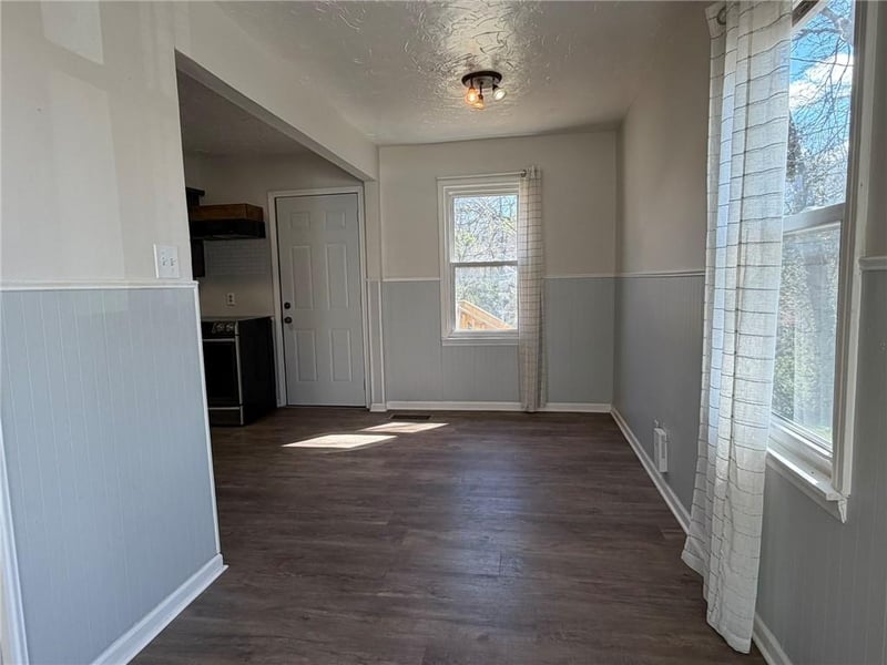 4929 Freeman Ave, Kansas City, KS 66102