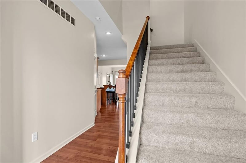 201 Laurel St, Gardner, KS 66030