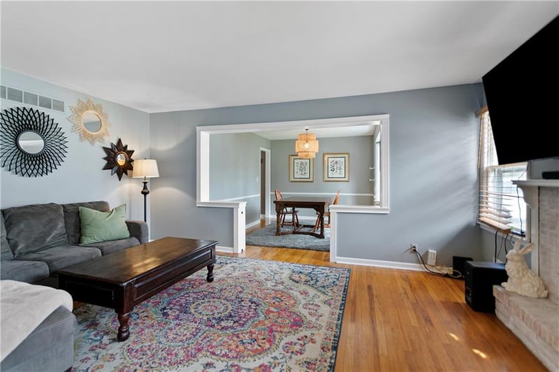 9248 Craig St, Overland Park, KS 66212