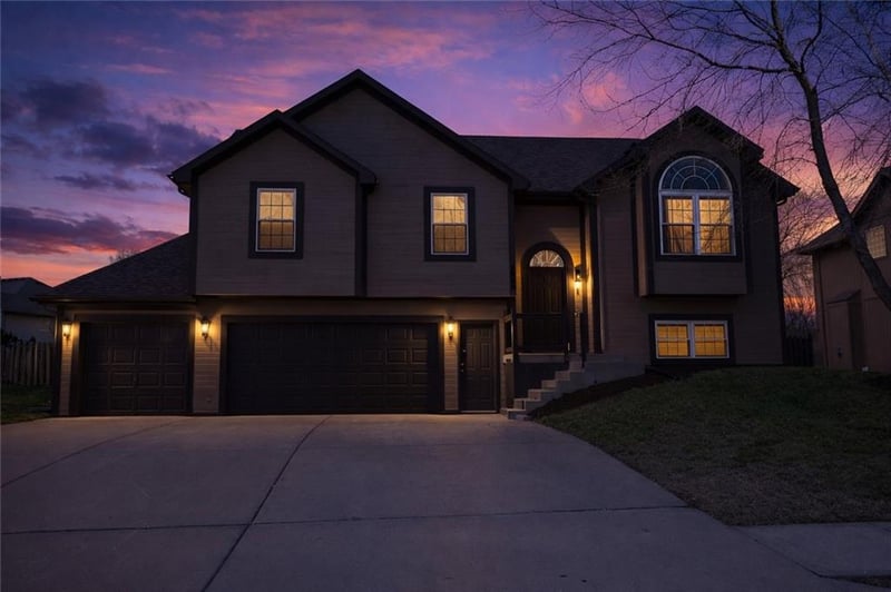 7908 112th St, Kansas City, MO 64157