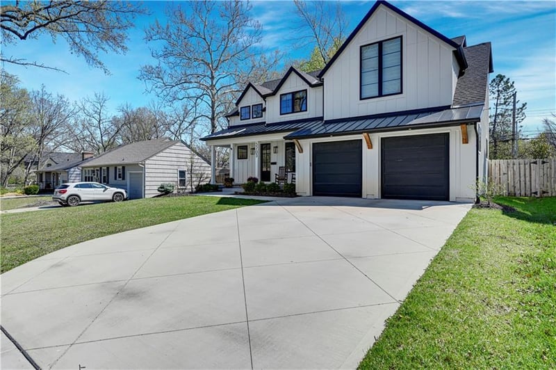 5203 W 71st Ter, Prairie Village, KS 66208