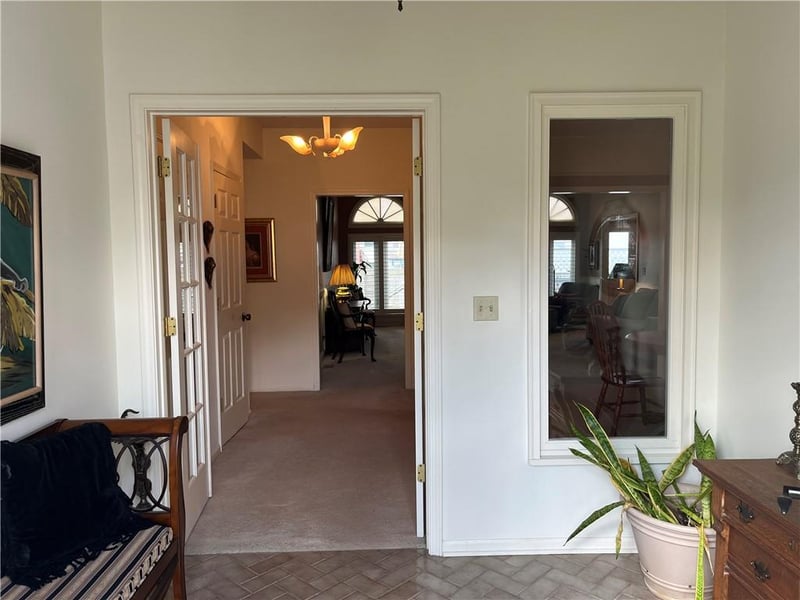 11806 Craig St, Overland Park, KS 66210