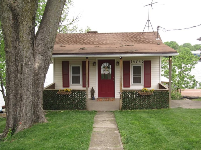 15450 Lake Road 10 Rd, Gardner, KS 66030