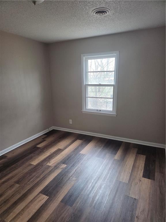 11709 Lawndale Ave, Kansas City, MO 64137