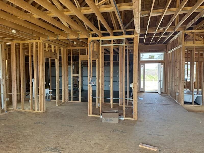 4706 Woodland Shores Ct, St Joseph, MO 64505