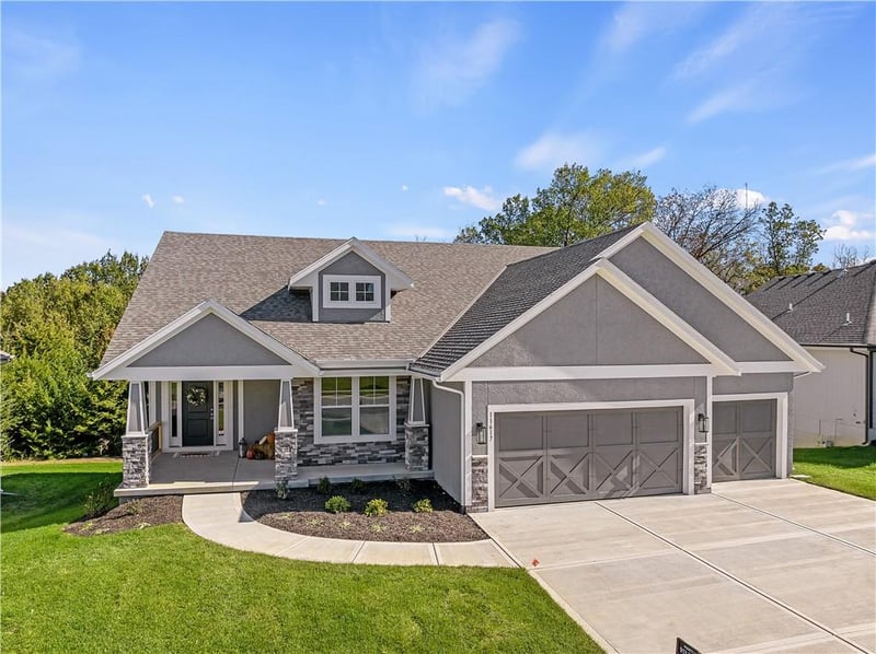 2328 Wabash St, Olathe, KS 66061