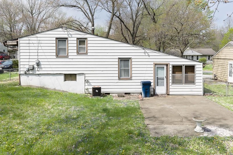 11309 Marsh Ave, Kansas City, MO 64134