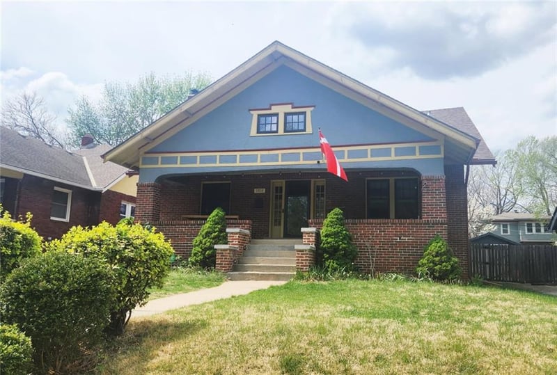 5828 Holmes St, Kansas City, MO 64110