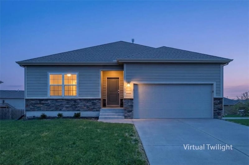 26191 141st Ter, Olathe, KS 66061