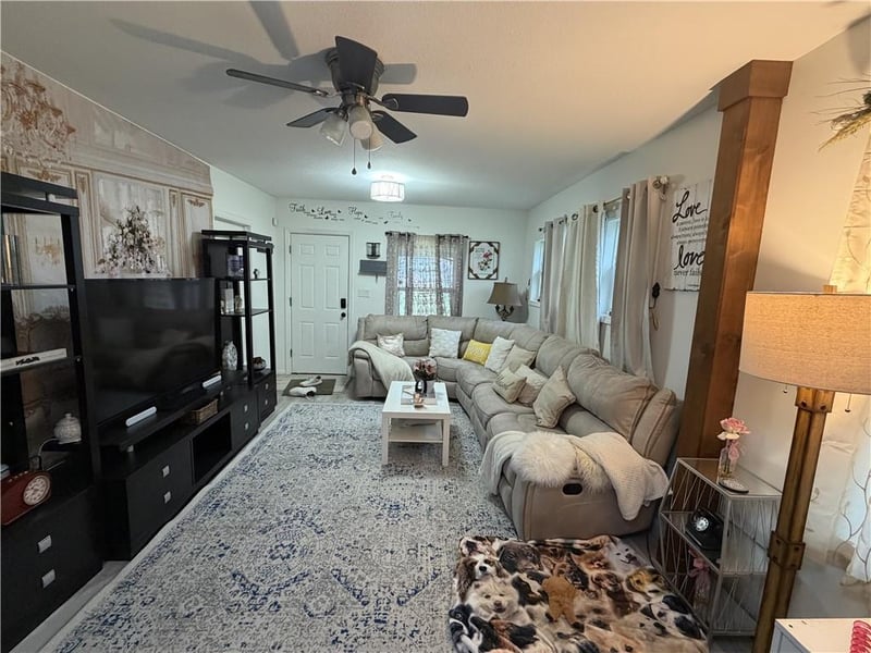 2816 21st St, Kansas City, KS 66104