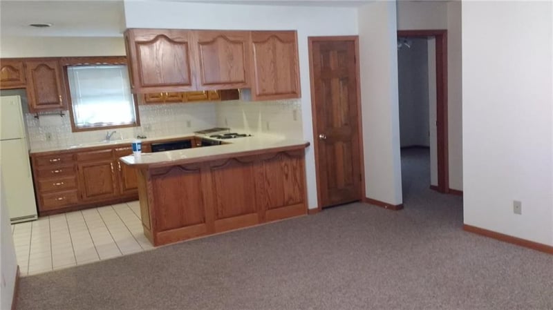 302 Monroe St, Pittsburg, KS 66762