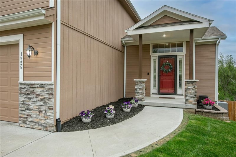 1925 S 47th Ter, Kansas City, KS 66106