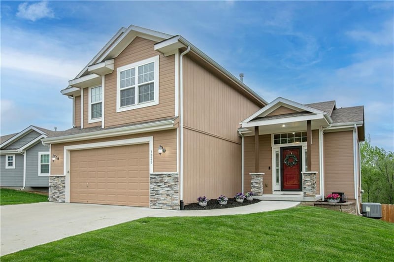 1925 S 47th Ter, Kansas City, KS 66106