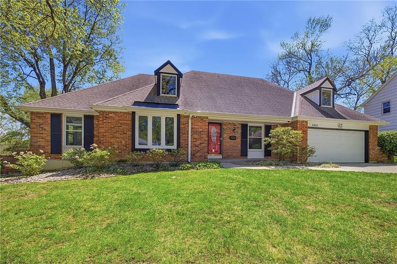 5805 W 90 Ter, Overland Park, KS 66207