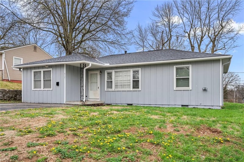 6121 Cleveland Ave, Kansas City, KS 66104