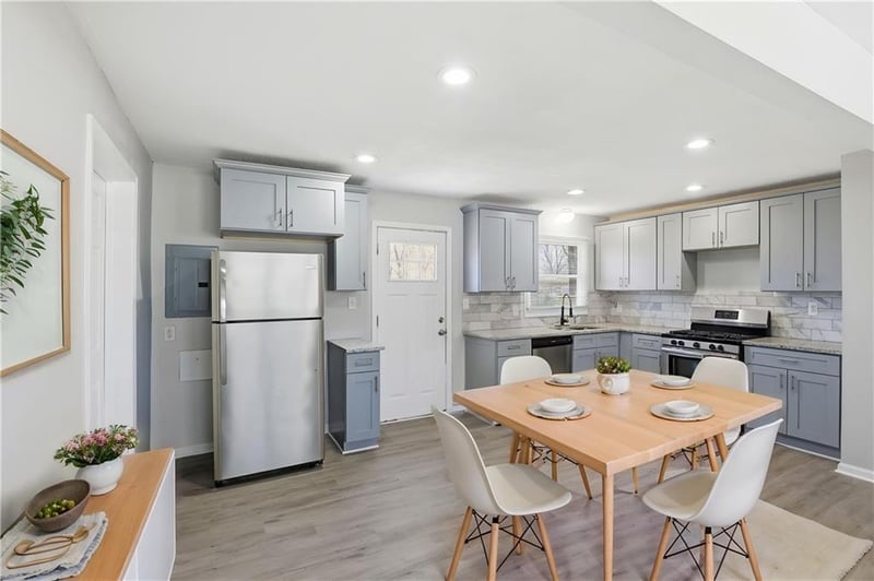 3431 39th St, Kansas City, KS 66104