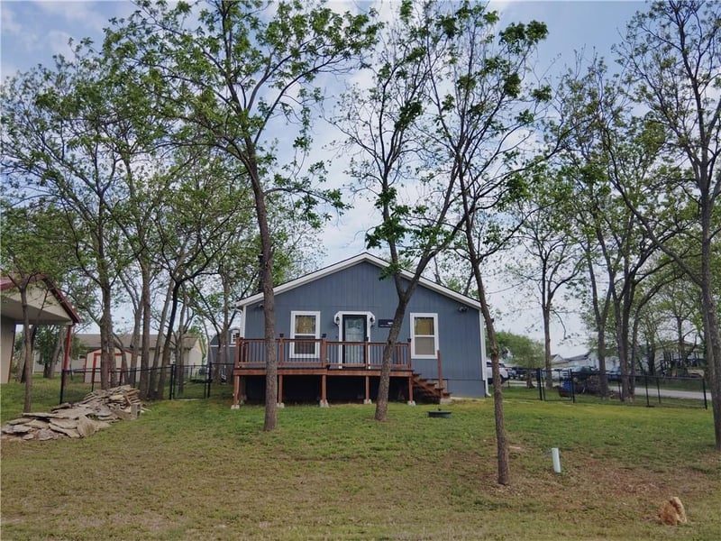 189 Timber Valley Dr, Linn Valley, KS 66040