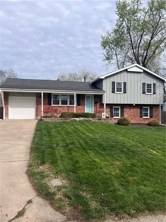 9404 Knox Dr, Overland Park, KS 66212