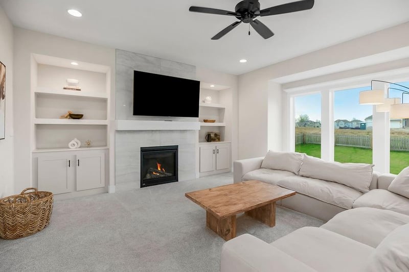 10505 Flora Ave, Kansas City, MO 64155