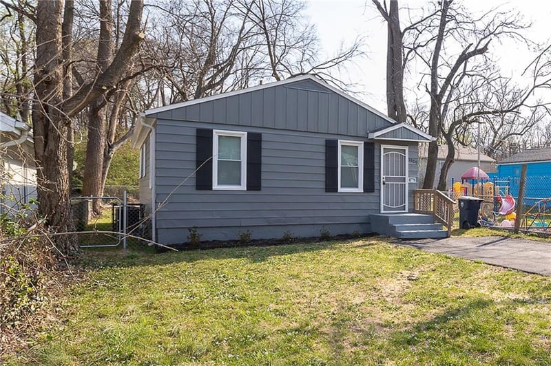 3309 69th St, Kansas City, MO 64132