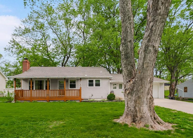 2600 Spring Garden St, Leavenworth, KS 66048