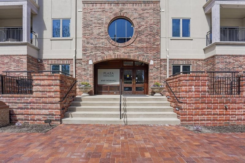 4949 Wornall Rd #109, Kansas City, MO 64112