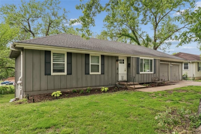 634 62nd St, Kansas City, KS 66102