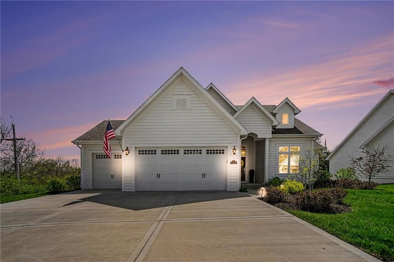 9201 Lime Stone Rd, Parkville, MO 64152