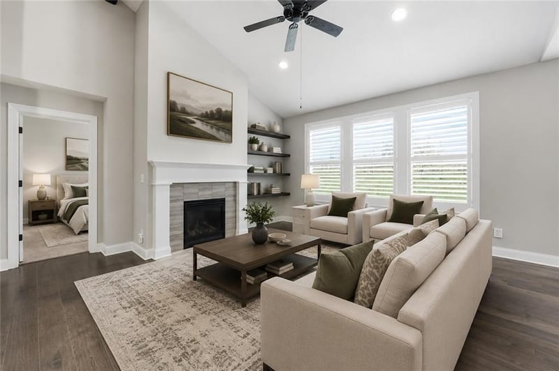 604 SW Haverford Rd, Lee's Summit, MO 64081