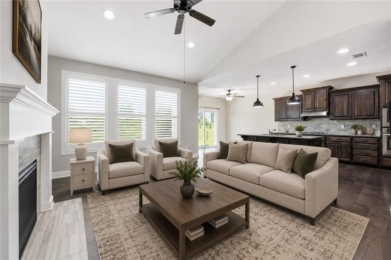604 SW Haverford Rd, Lee's Summit, MO 64081