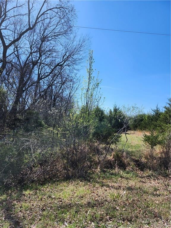 50 Newberry Dr, Linn Valley, KS 66040