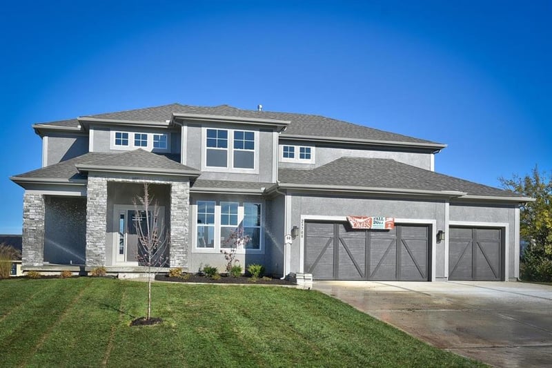 23822 Clear Creek Pw, Shawnee, KS 66226