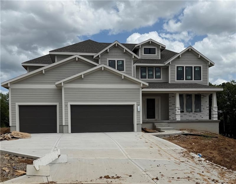 23814 Clear Creek Pw, Shawnee, KS 66226