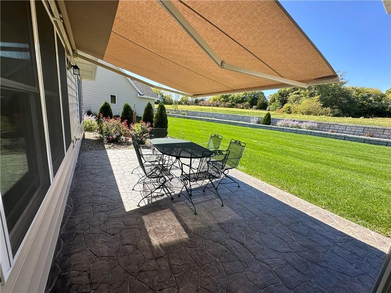 2820 Tranquility Ct, Maryville, MO 64468