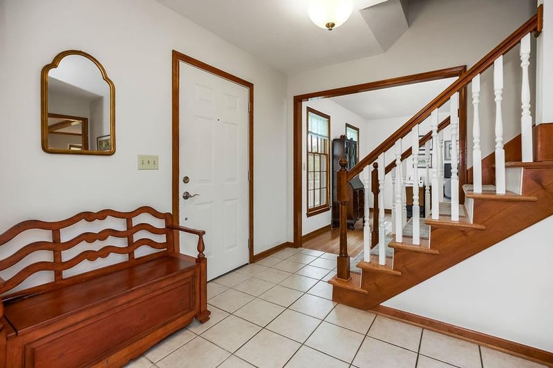 9708 121st Ter, Overland Park, KS 66213