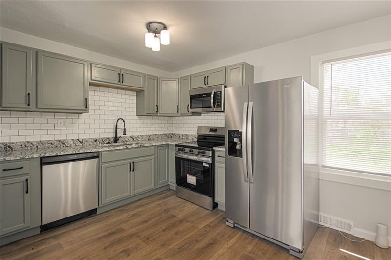 7101 113th St, Kansas City, MO 64134