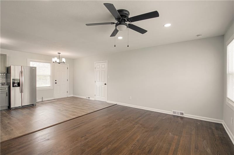 7101 113th St, Kansas City, MO 64134