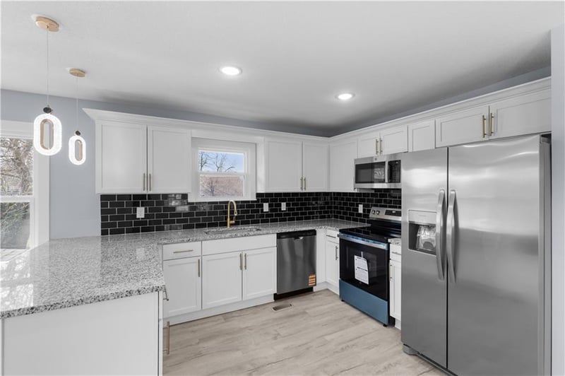 3247 Brown Ave, Kansas City, KS 66104