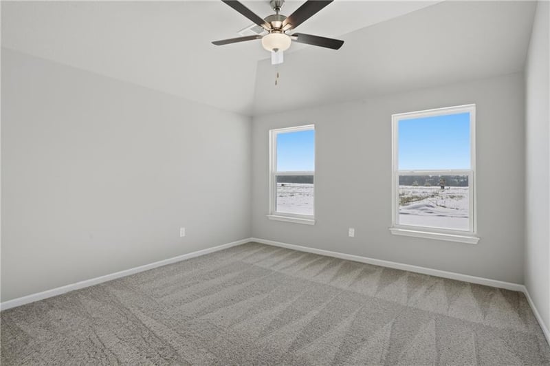 19435 Lincoln St, Spring Hill, KS 66083