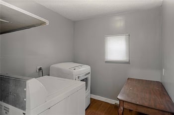 532 Parallel Ave, Kansas City, KS 66104
