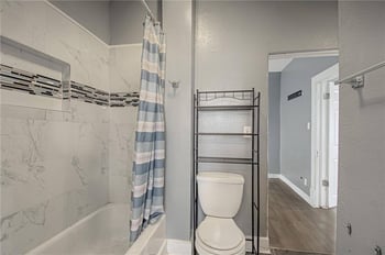 532 Parallel Ave, Kansas City, KS 66104