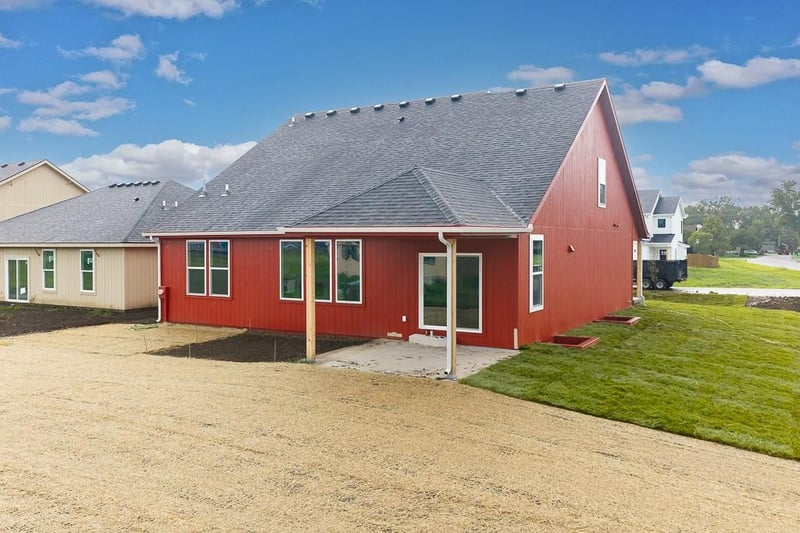 913 2nd St, Perry, KS 66073