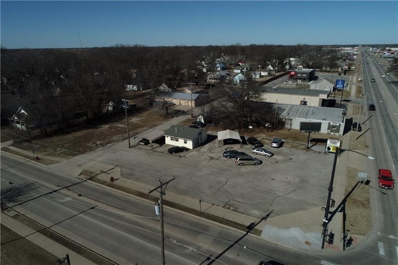2007 Broadway St, Pittsburg, KS 66762