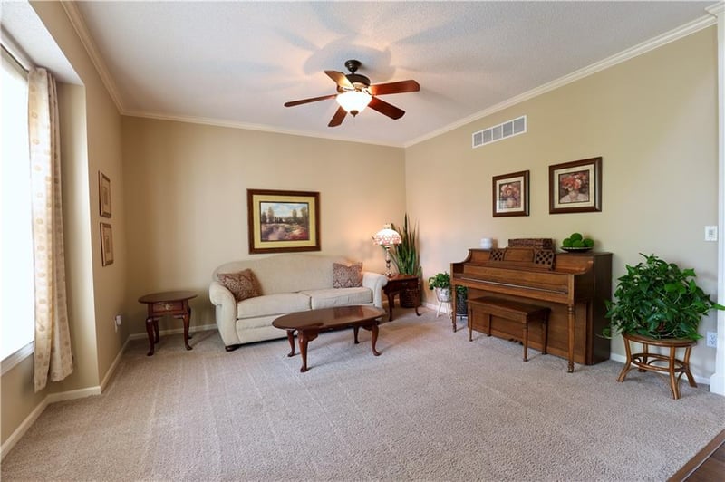20756 121 St, Olathe, KS 66061